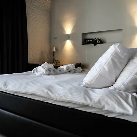 Hotell Kaserne Boutique 's-Hertogenbosch (Den Bosch)