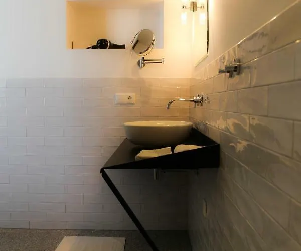 Otel Kaserne Boutique